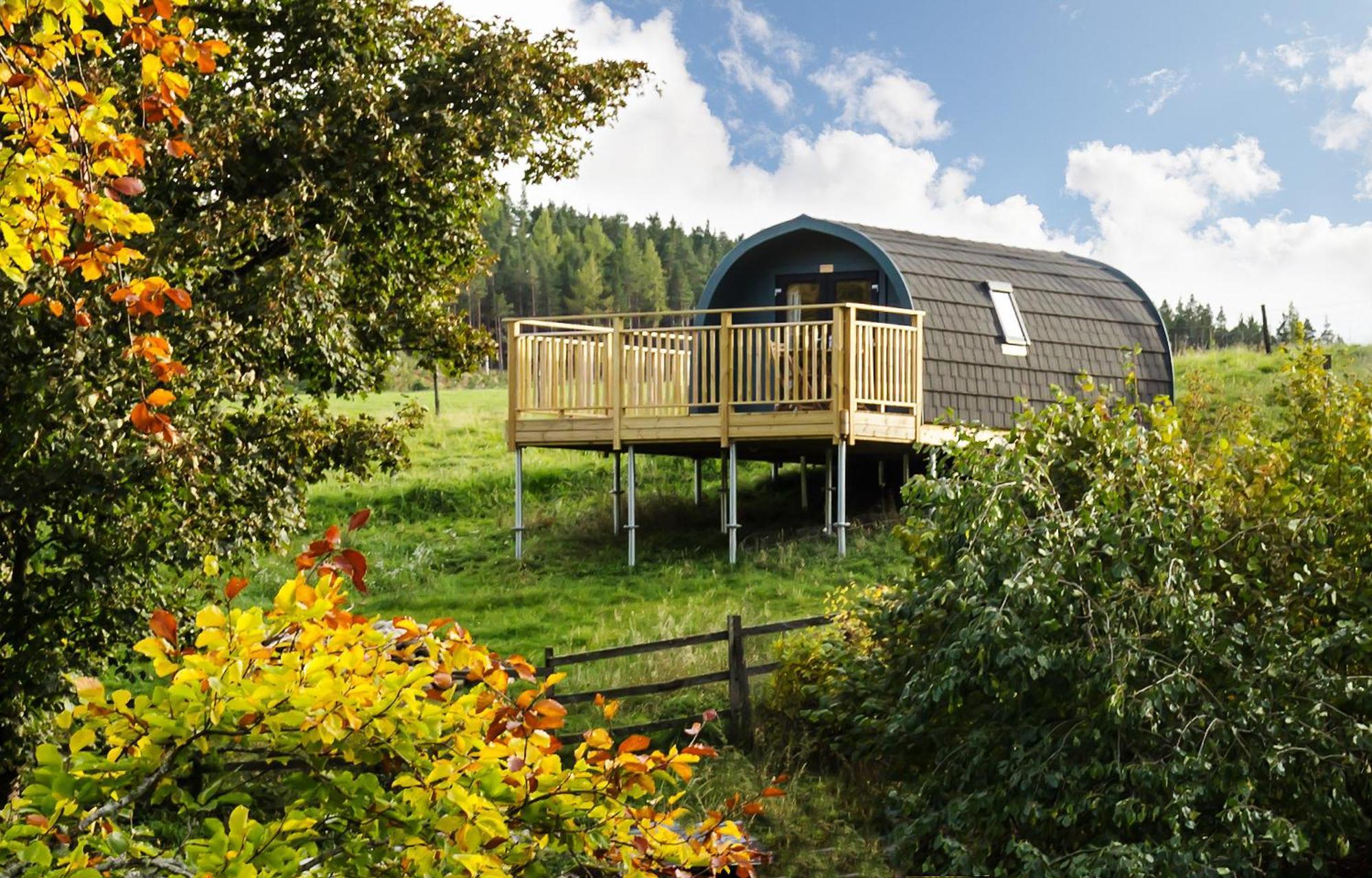 Spectacular Mountain View Ecopod Villa Newtonmore Exterior foto